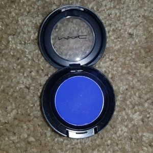Mac Atlantic blue eyeshadow